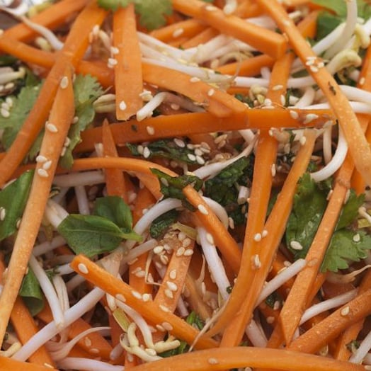 Bean-Sprout-Carrot-and-Sesame-Salad-1