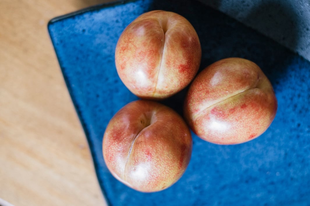 Boston Organics - Pluots Boston Organics - Pluots