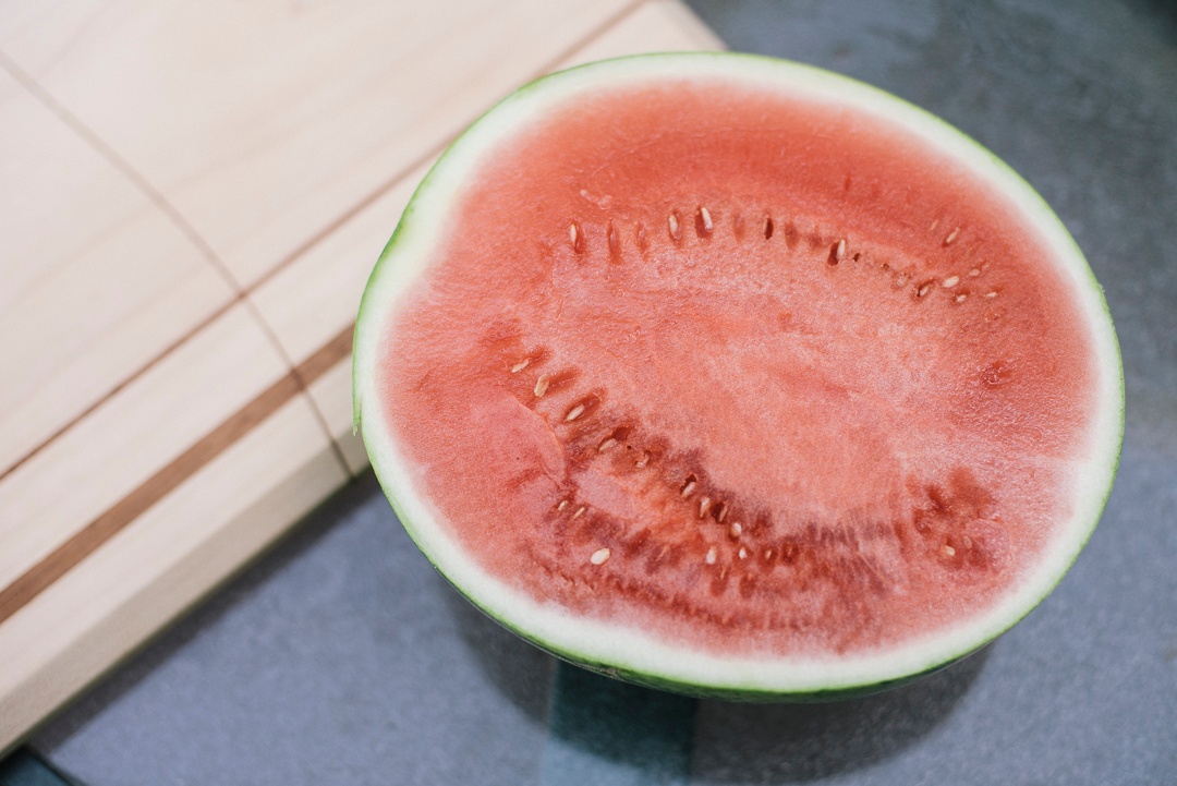 watermelon_halved1_1080px